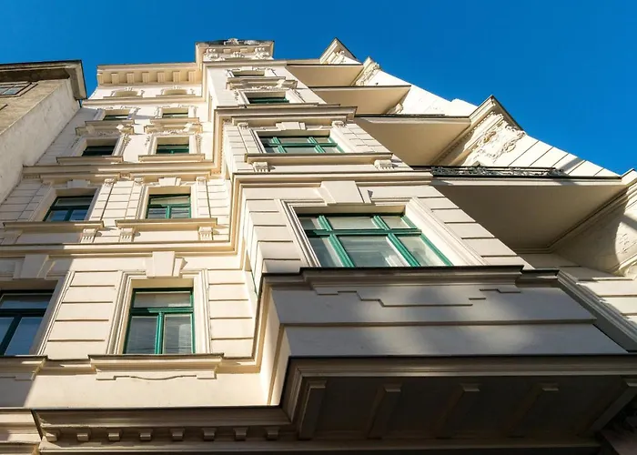 Vienna Residence, City Hall - Parliament